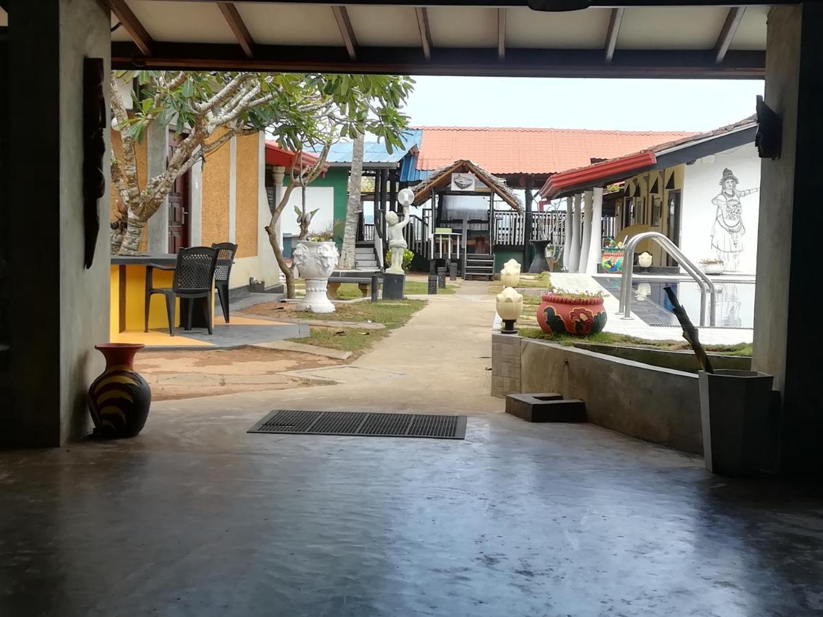 Janus Paradise Rest Bentota Ngoại thất bức ảnh